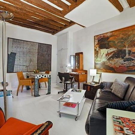 Artistic Apartment In Paris 12 エクステリア 写真